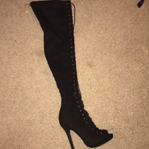 Thigh high heel